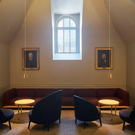 فندق بيرغين بورس