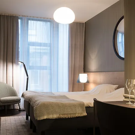 فندق بيرغين بورس 5*