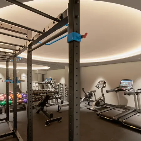 بيرغين بورس فندق 5*