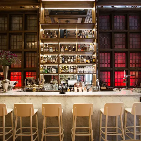 فندق بيرغين بورس 5*